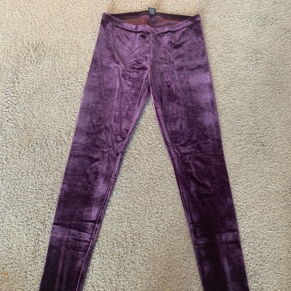 Velvet Leggings HUE Brand